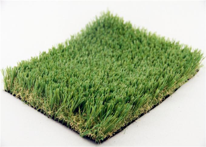 Garten-künstliches Gras-synthetischer Rasen, gefälschtes Garten-Gras für das Stadt-Grünen 0