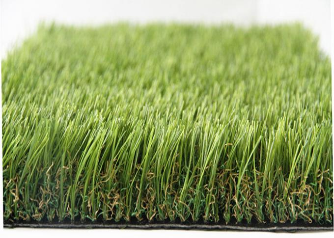 Verziert Art und die PET Material-Landschaftsgestaltung bedeckt künstlichen Rasen für Garten-Dekoration mit Gras 0