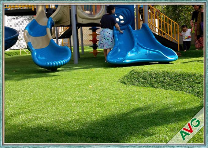 Mehrfunktionales künstliches Gras im Freien für Kindergarten-/Garten-Dekoration 1