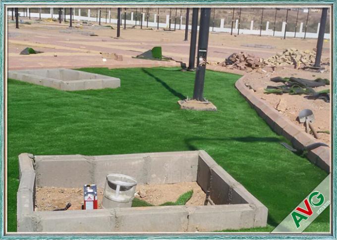 Freizeit-Garten-künstlicher Gras-Bodenbelag/gefälschtes Gras-Teppich-Einzelfaden PET + gelockte EVP 0