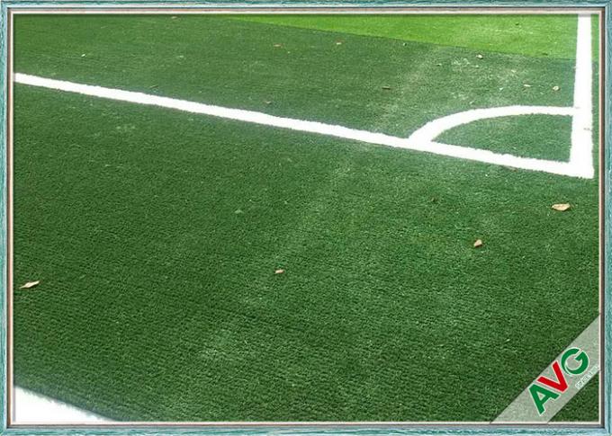 Garn Dtex des Fußball-gefälschtes Rasen-13000 grüne Farbdauerhaftes Fußball-Chemiefasergewebe-Gras 0