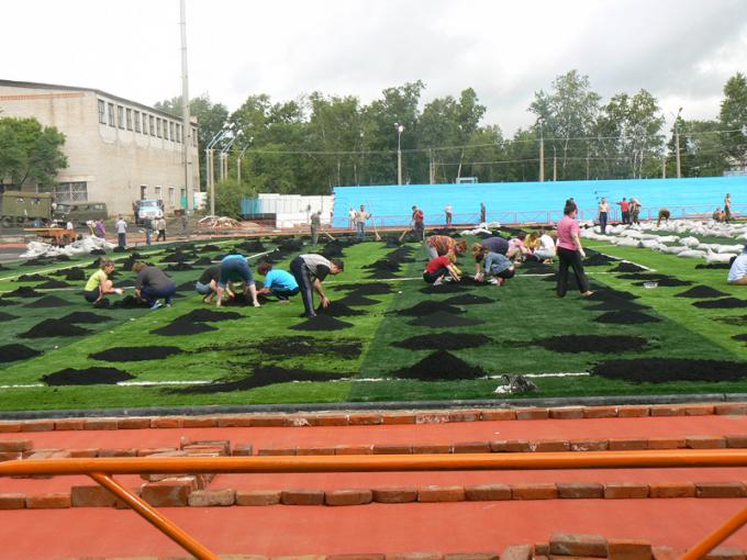 Abnutzungs-beständiger Europa-Fußball-künstliches Gras/Fußball-synthetischer Rasen 2