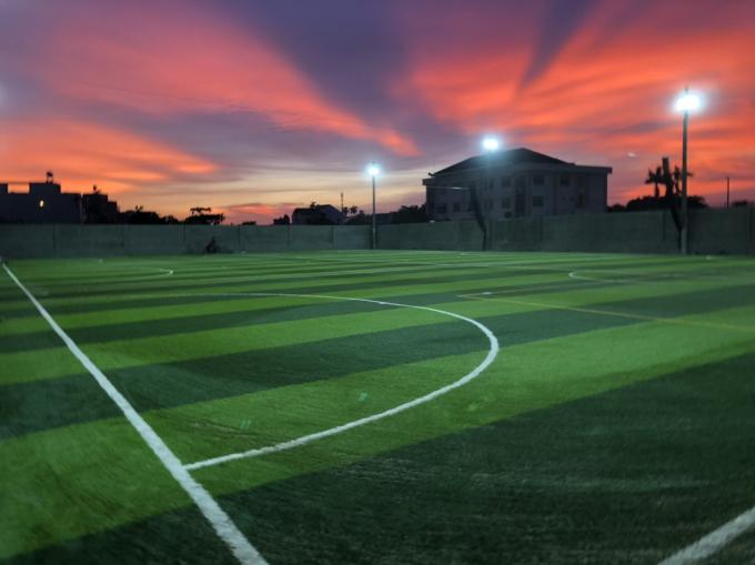 Pp.-Linon, der 50mm Höhen-synthetischen Rasen für Fußballplatz unterstützt 0