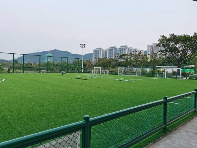 70mm Fußball-synthetischer Rasen-künstliches Gras u. Sport-Bodenbelag 0