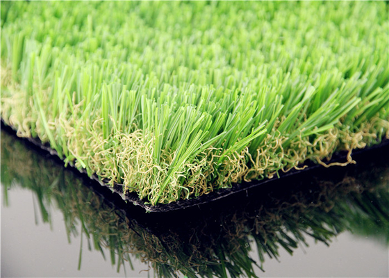 CHINA Dekorativer Garten-künstlicher Rasen-falsche Gras-Rasen 16800 Stiche/Quadratmeter-Dichte fournisseur