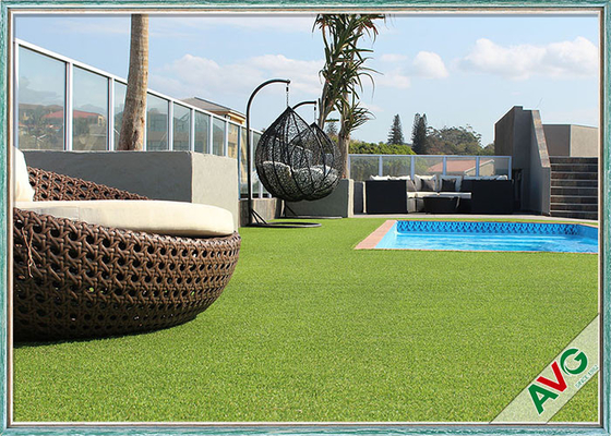 CHINA Swimmingpool-Dekorations-synthetisches Gras-im Freien apfelgrüne UV-Beständigkeit fournisseur