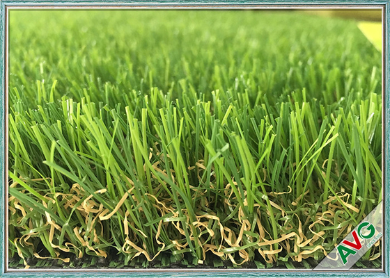 CHINA Ein - weicher landschaftlich gestaltender gefälschter Gras-UVteppich für Dekoration im Freien 8000 Dtex fournisseur