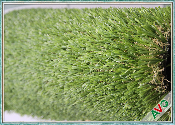 CHINA Wetterbeständigkeits-Garten-künstliches Gras 11200 Dtex-Feld-Grün/apfelgrün fournisseur