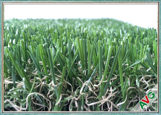CHINA 13000 Dtex Diamond Shaped Indoor Artificial Grass für das Geschäft, das Dekoration landschaftlich gestaltet fournisseur