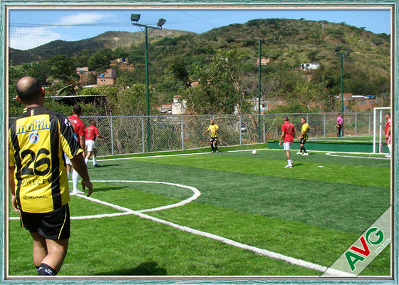 CHINA Futsals-Rasen-Fußball-mit hoher Dichte künstliche Gras-UV-Beständigkeit PET 40mm Höhe Gleitschutz fournisseur