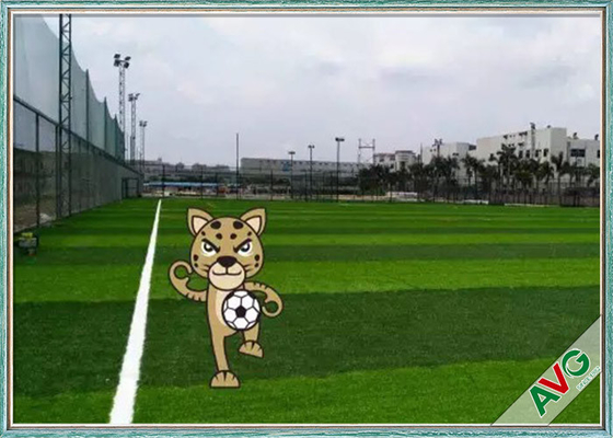 CHINA Einzelfaden PET Garn-Art Fußball-künstlicher Rasen mit SRR-/PU-Beschichtung fournisseur