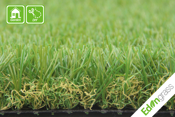 CHINA Künstlicher Synthes-Gras-Teppich-im Freien künstliches Gras 20mm für Garten fournisseur