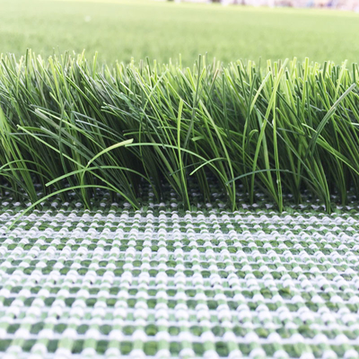 CHINA Populäre gesponnen bedecken künstliches Fußball-Gras mit Gras, Fußball-, denrasen synthetisches Gras mit Teppich auslegen fournisseur