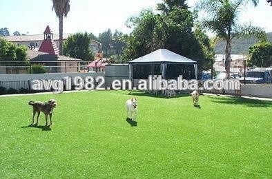 Doppelter Garten-künstlicher Gras-Flammen-Widerstand der Wellen-50mm fournisseur