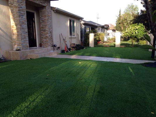 Hausgarten-Rasen-künstliches Teppich-Gras-künstliches Gras 50mm fournisseur