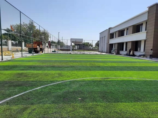 45mm Fabrik-Feld-künstlicher Fußball-Rasen-Fußball-Gras-Teppich für Verkauf fournisseur